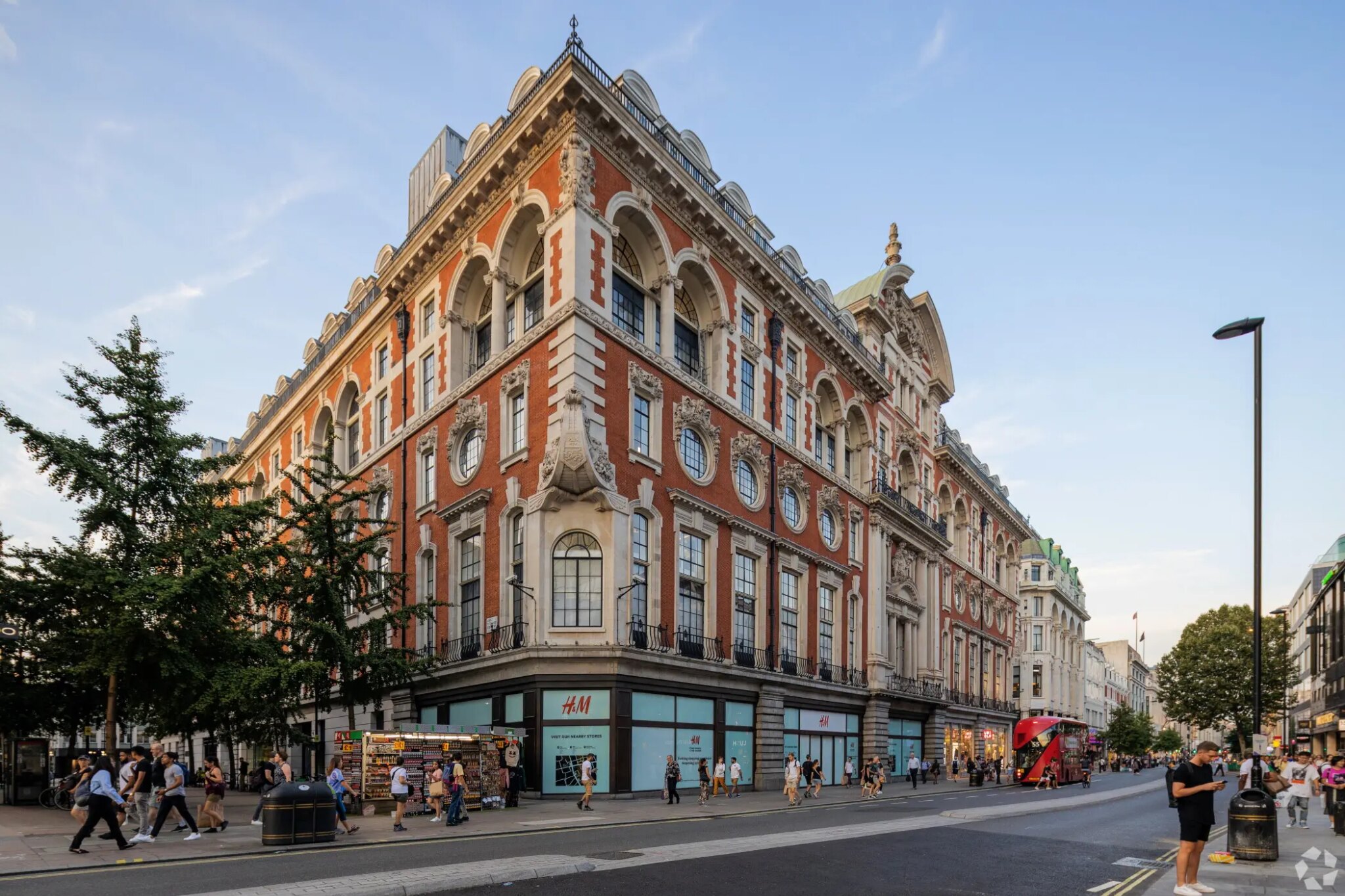 UK House on Oxford Street in London